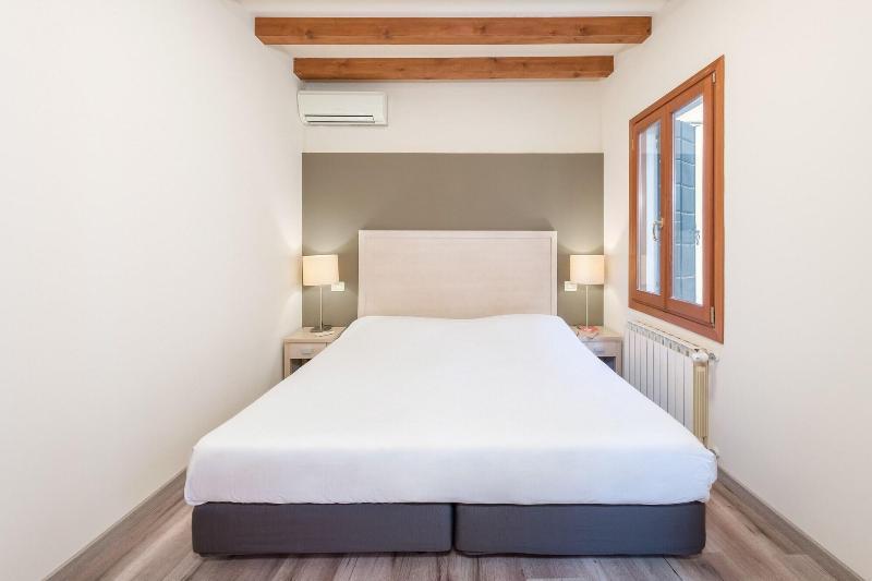 B And B Casanova Ai Tolentini Venise Extérieur photo